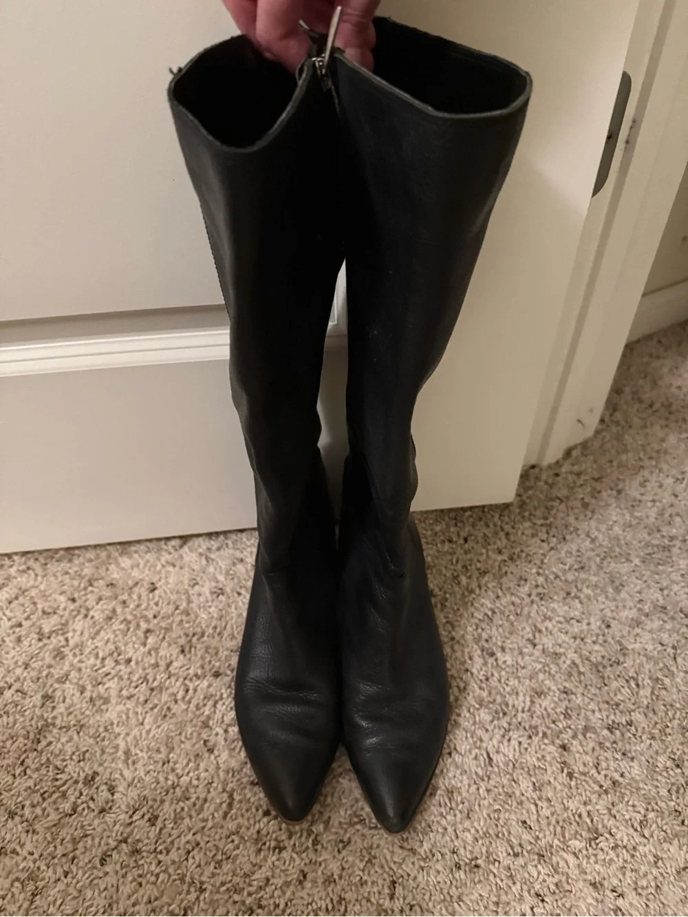Classic Black Knee-High Women's Boots